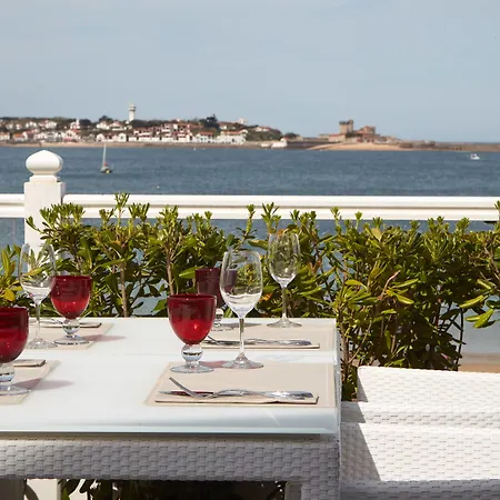 호텔 Grand & Thalasso 5*