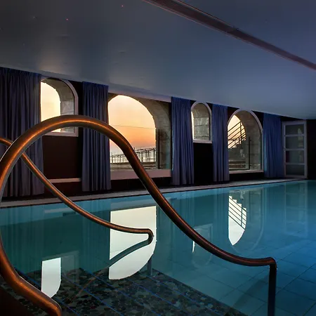 Grand & Thalasso 5*