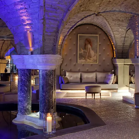 Hotel Grand & Thalasso
