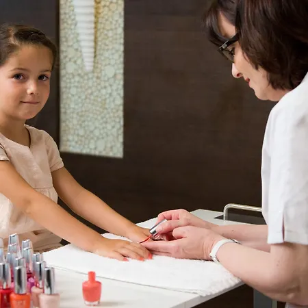 Grand & Thalasso Ξενοδοχείο 5*