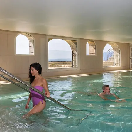Hotel Grand & Thalasso