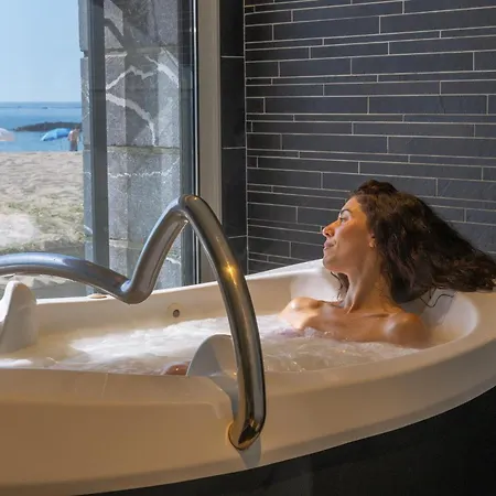 Grand & Thalasso 5*