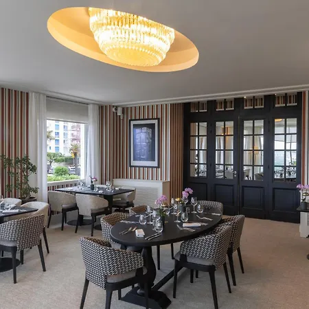 Grand & Thalasso 5*