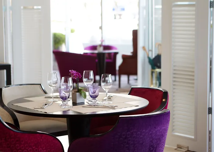 Grand & Thalasso Hotel